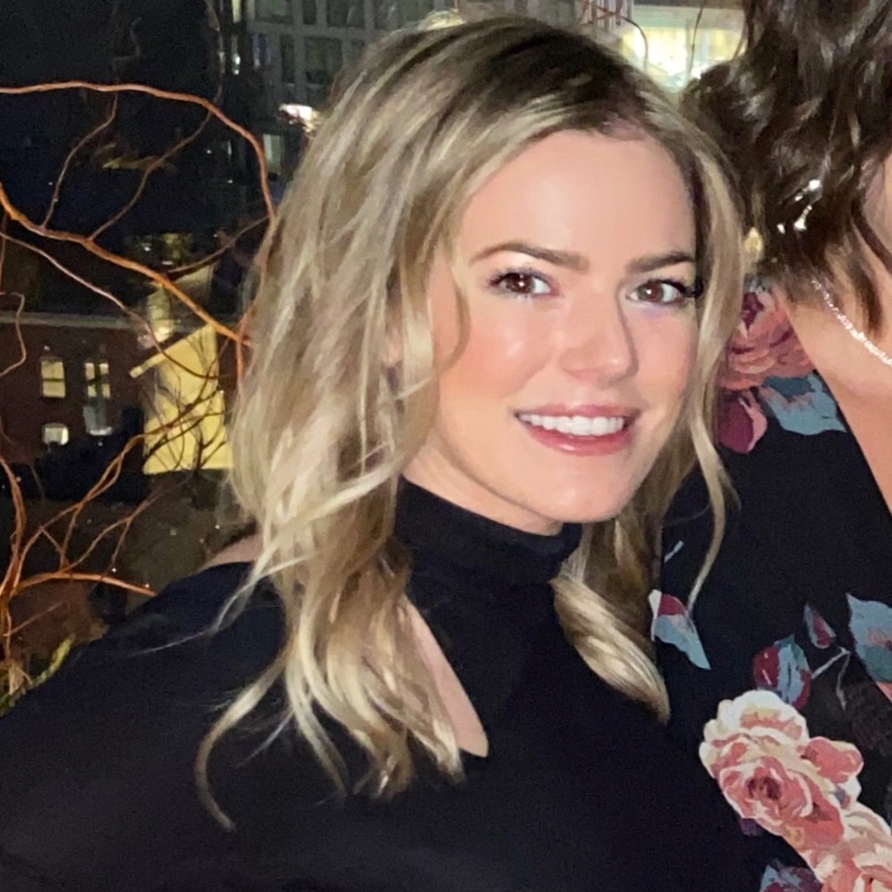 Meet your Posher, Elizabeth